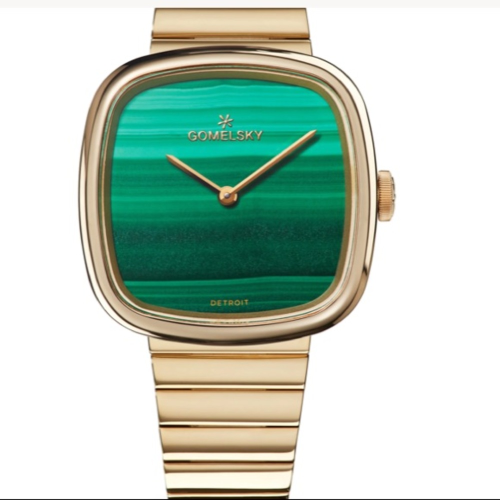 ISO Shinola Gomelsky Eppie Sneed